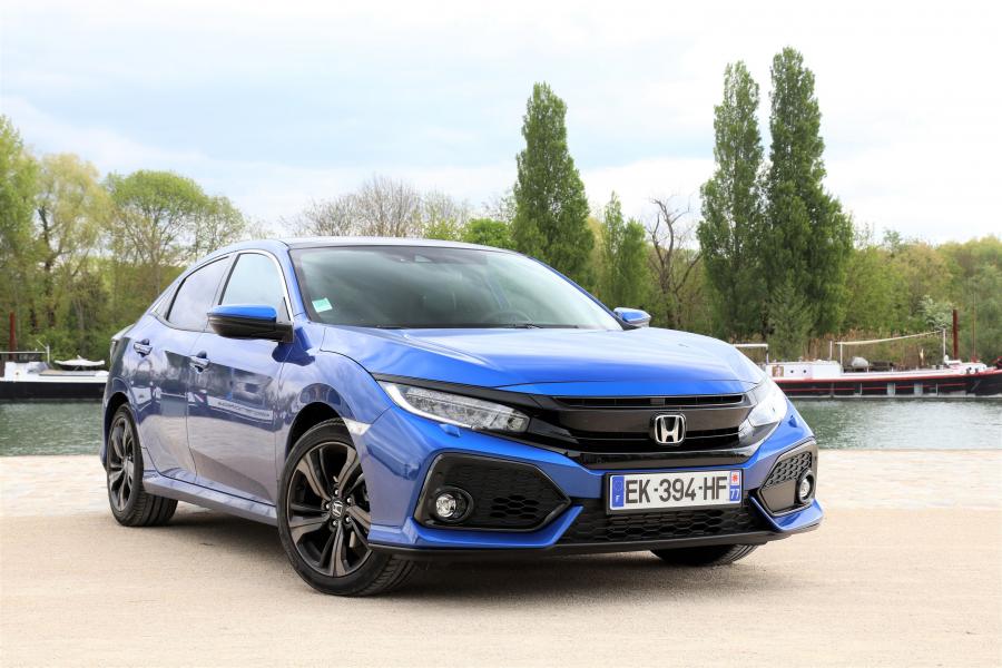  Honda Civic Hatchback 2017 года  (WW) (фото 27 из 43)